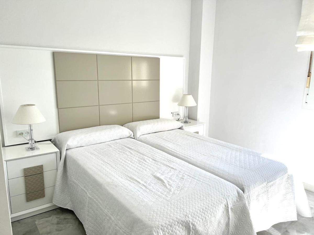 Mi Capricho 170 Beachfront Apartment Sitio de Calahonda Εξωτερικό φωτογραφία